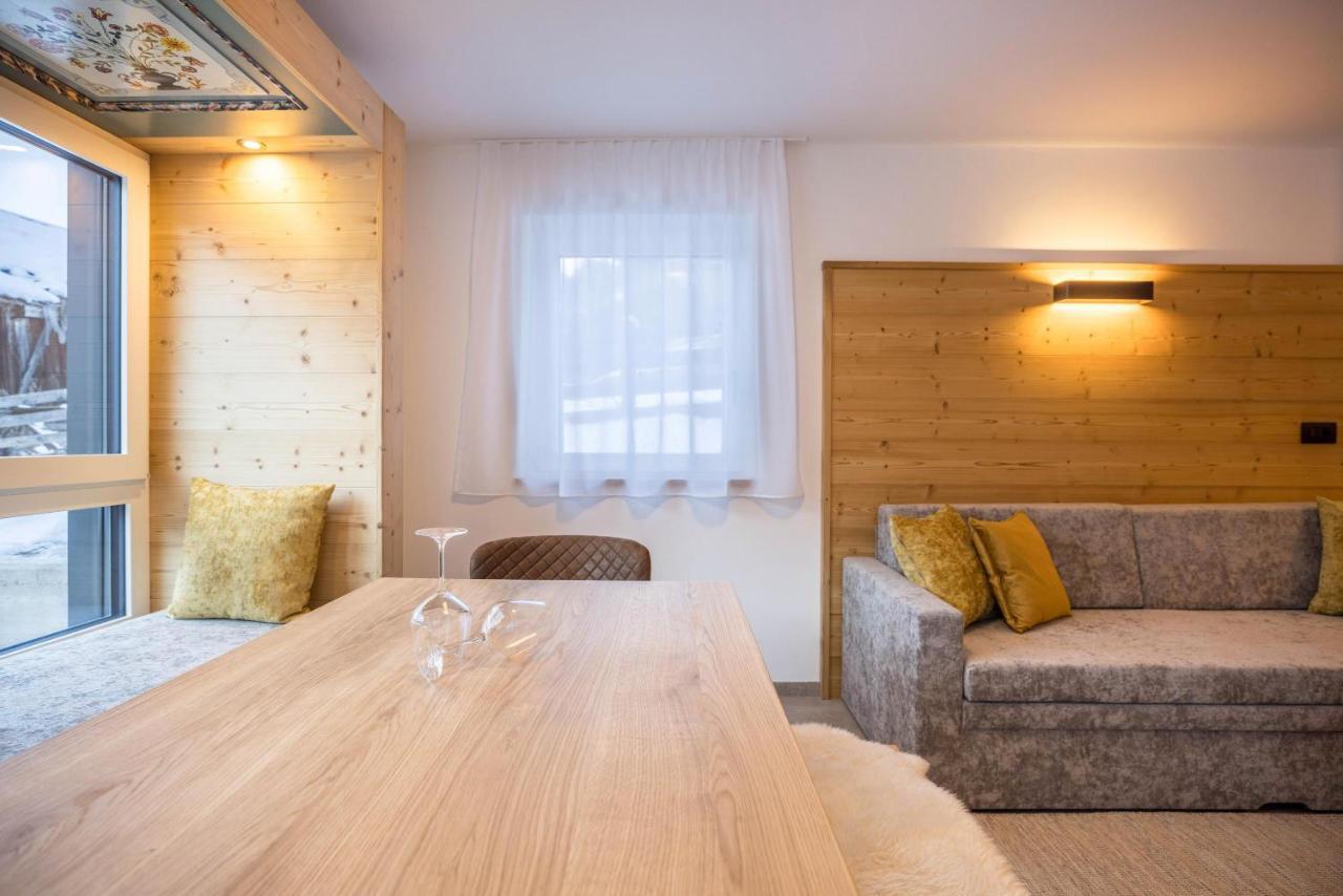 Apartments Armeri Black Dolomites 圣维吉利奥 外观 照片